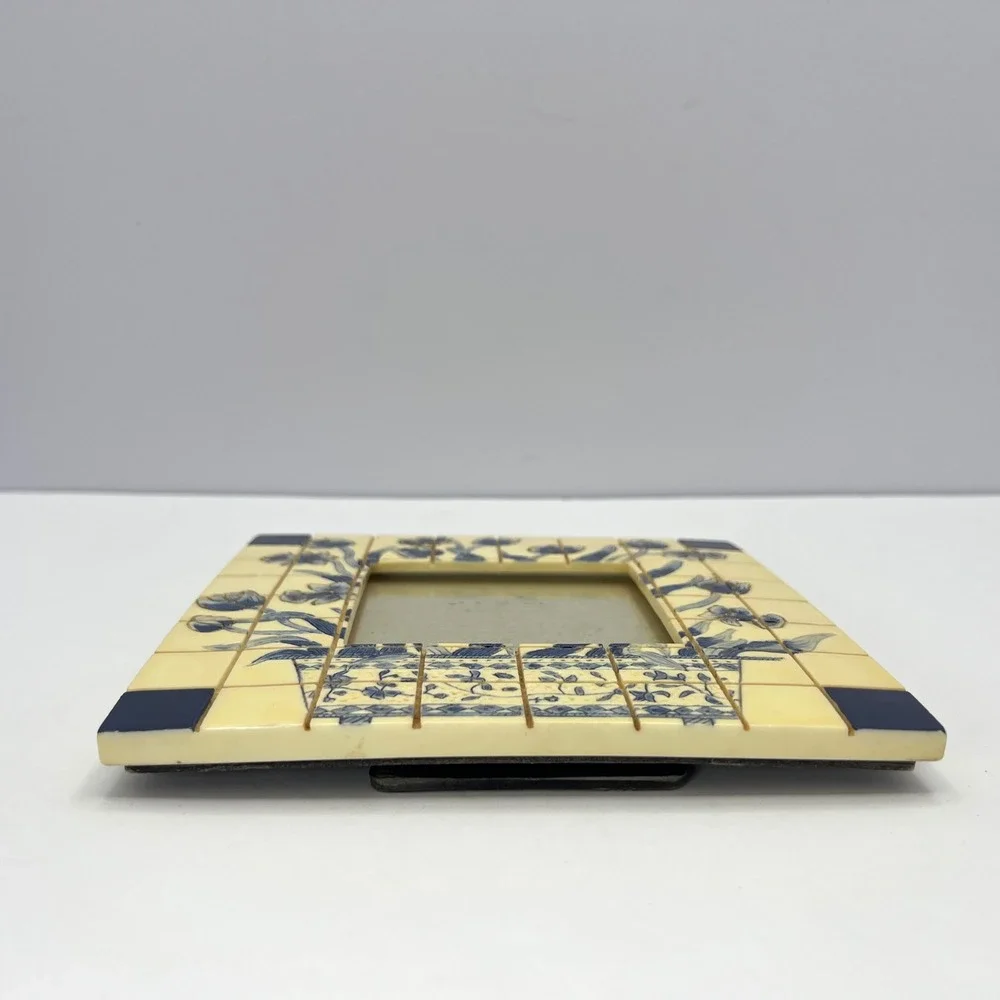 Vintage Mosaic Tile Frame 3.5x3.5 Cream Blue Chinoiserie Resin Floral Decor